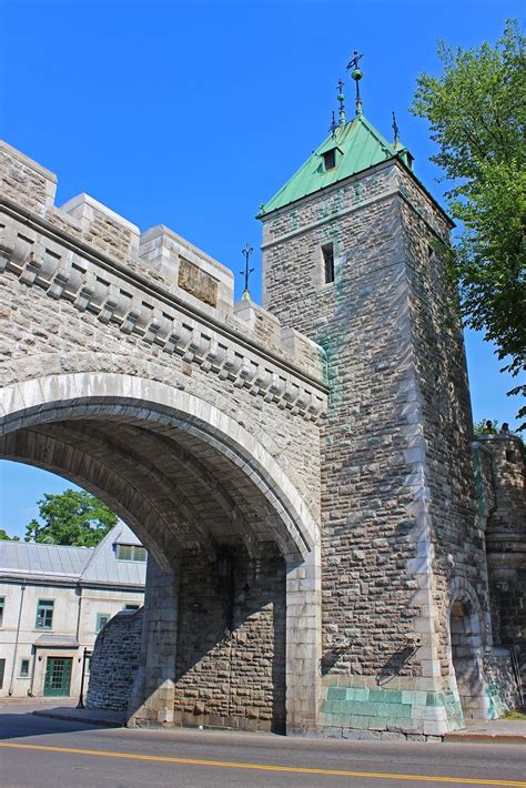 Quebec City Fortification Wall: The Historic Ramparts of Quebec .